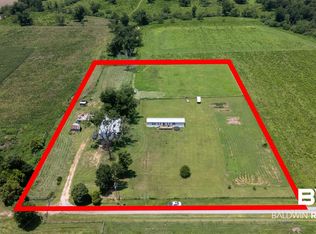 15575 Mikkelsen Rd, Summerdale, AL 36580