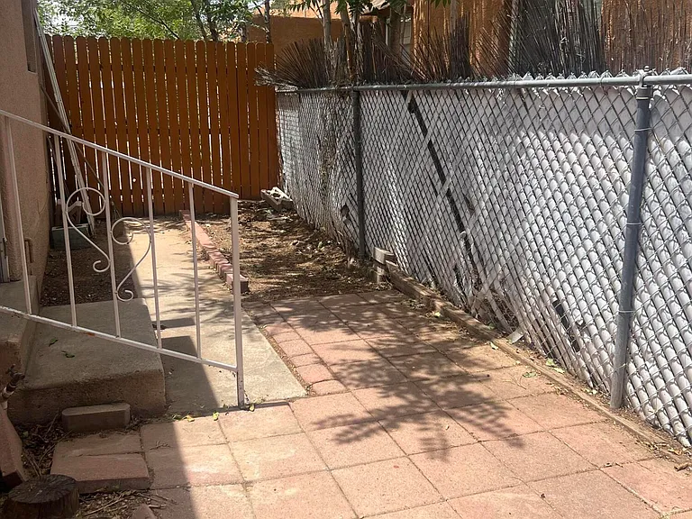 307 Madison St NE — Photo 28