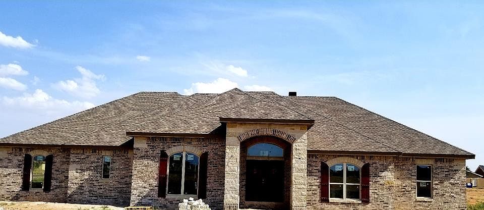 1st image of 211 Webster Dr
