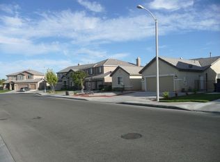3028 W Lumber St, Lancaster, CA 93536