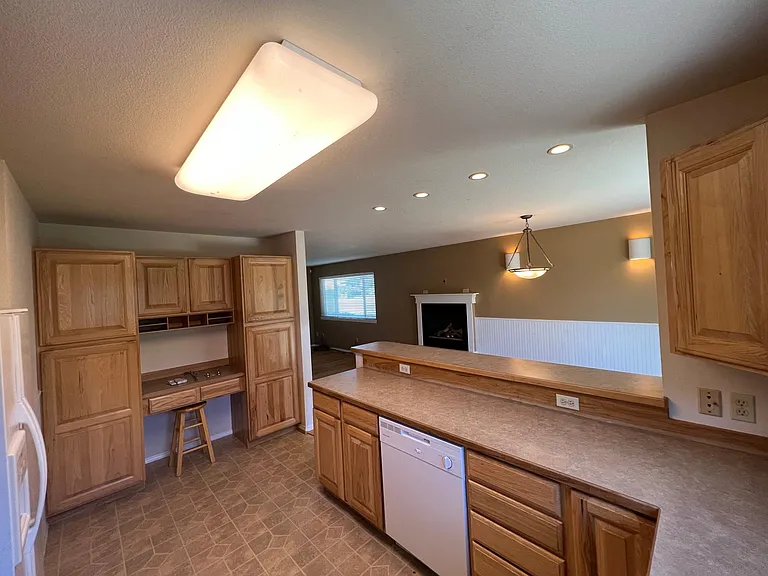 2623 Daisy Dr — Photo 10