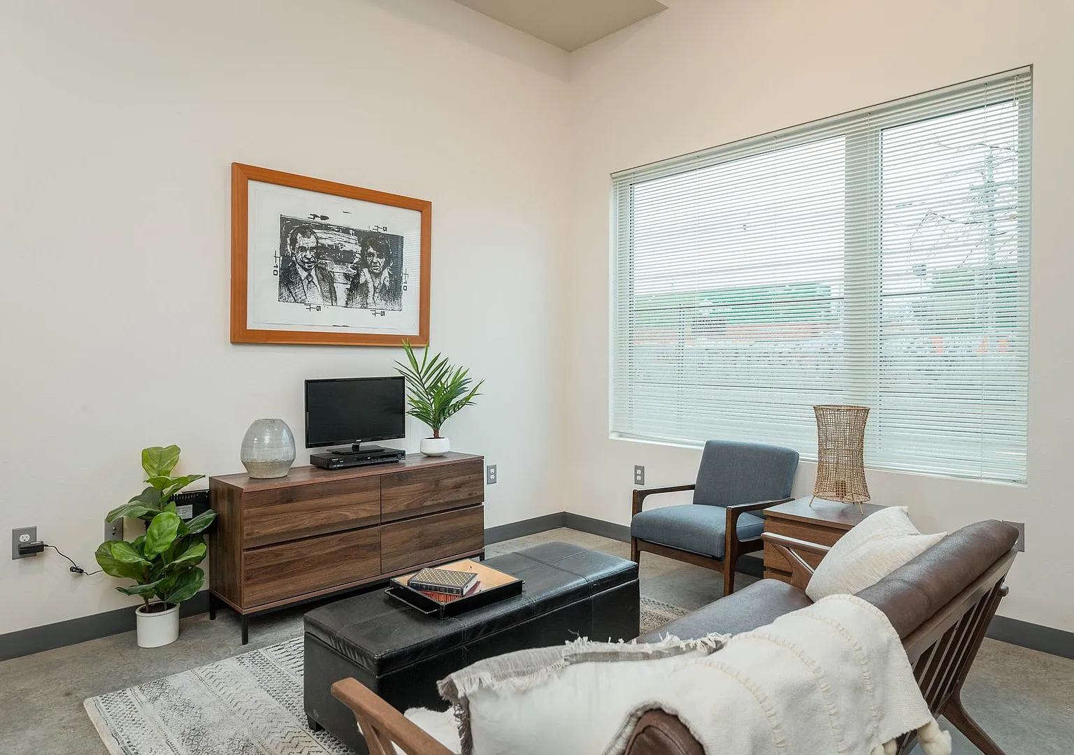 Dean River Apartments — Photo 4