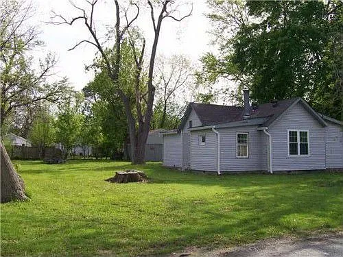 5057 Mecca St photo 1