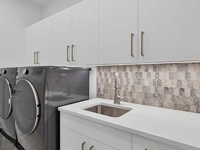 1211 Gulf Of Mexico Dr #1005 — Photo 28