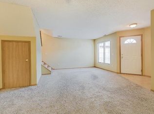 236 Orchard St E, Belle Plaine, MN 56011