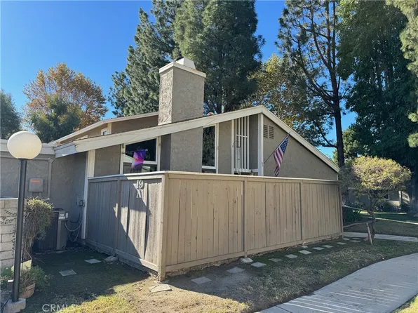 2061 W Redlands Blvd APT 19A, Redlands, CA 92373