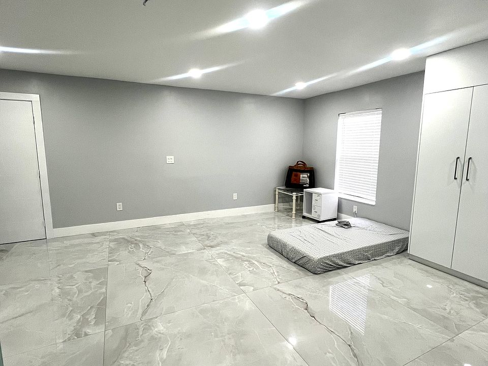View of separate apartment or second master bedroom