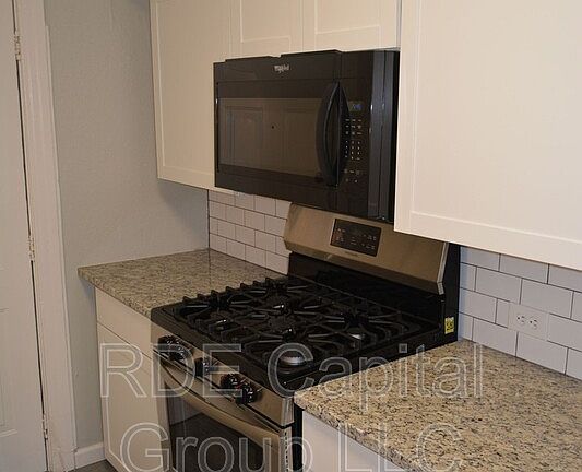 4th image of 716 W Cantey St