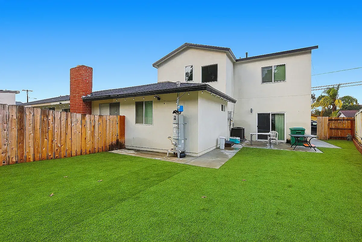 4 bed, 1200 sqft, $6,050 — Photo 1