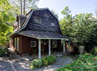 707 Miami Ter, Hendersonville, NC 28791
