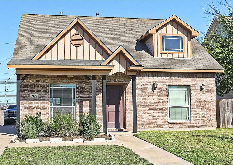 1st image of 2485 Horse Shoe Dr