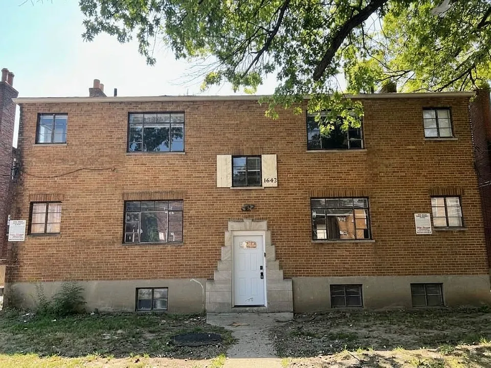 1643 Anita Pl #1