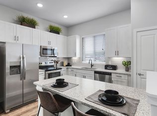 VLux Stoneridge, Melissa, TX 75454