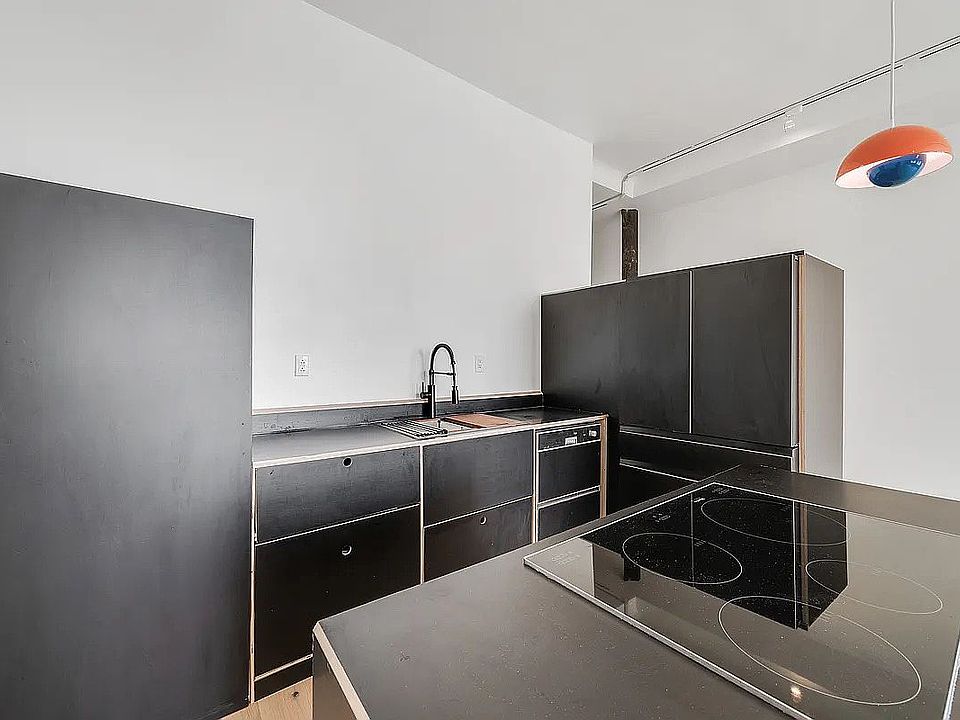 1st image of 395 Broadway #14