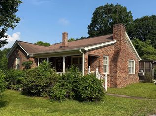 13 White Oak Rd, Woodruff, SC 29388