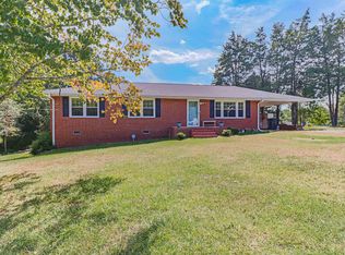 144 Helms Dogwood Rd, Benson, NC 27504