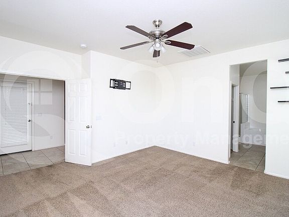 5th image of 882 E Furness Dr
