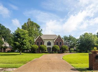 9824 Woodland Run Ln, Cordova, TN 38018