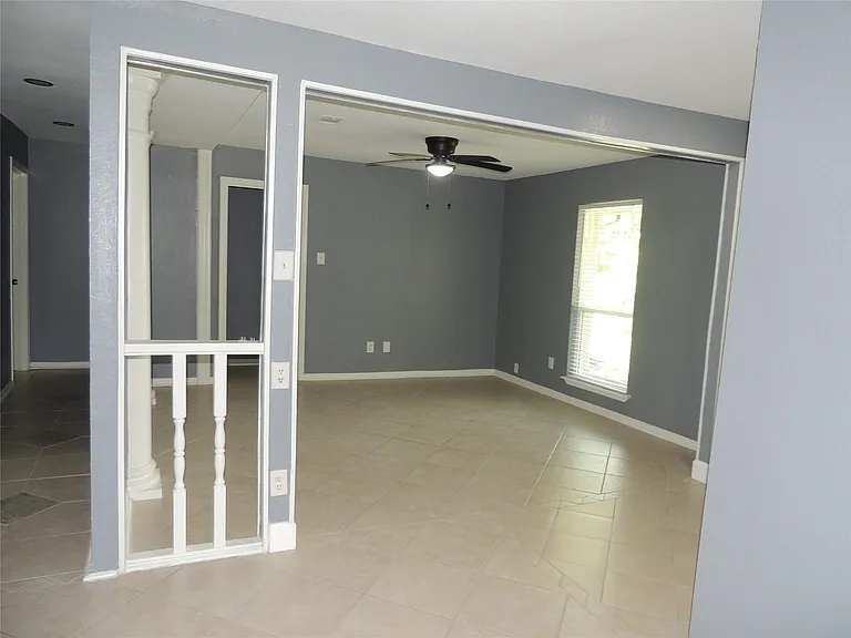 12507 New Rochelle Ct — Photo 3
