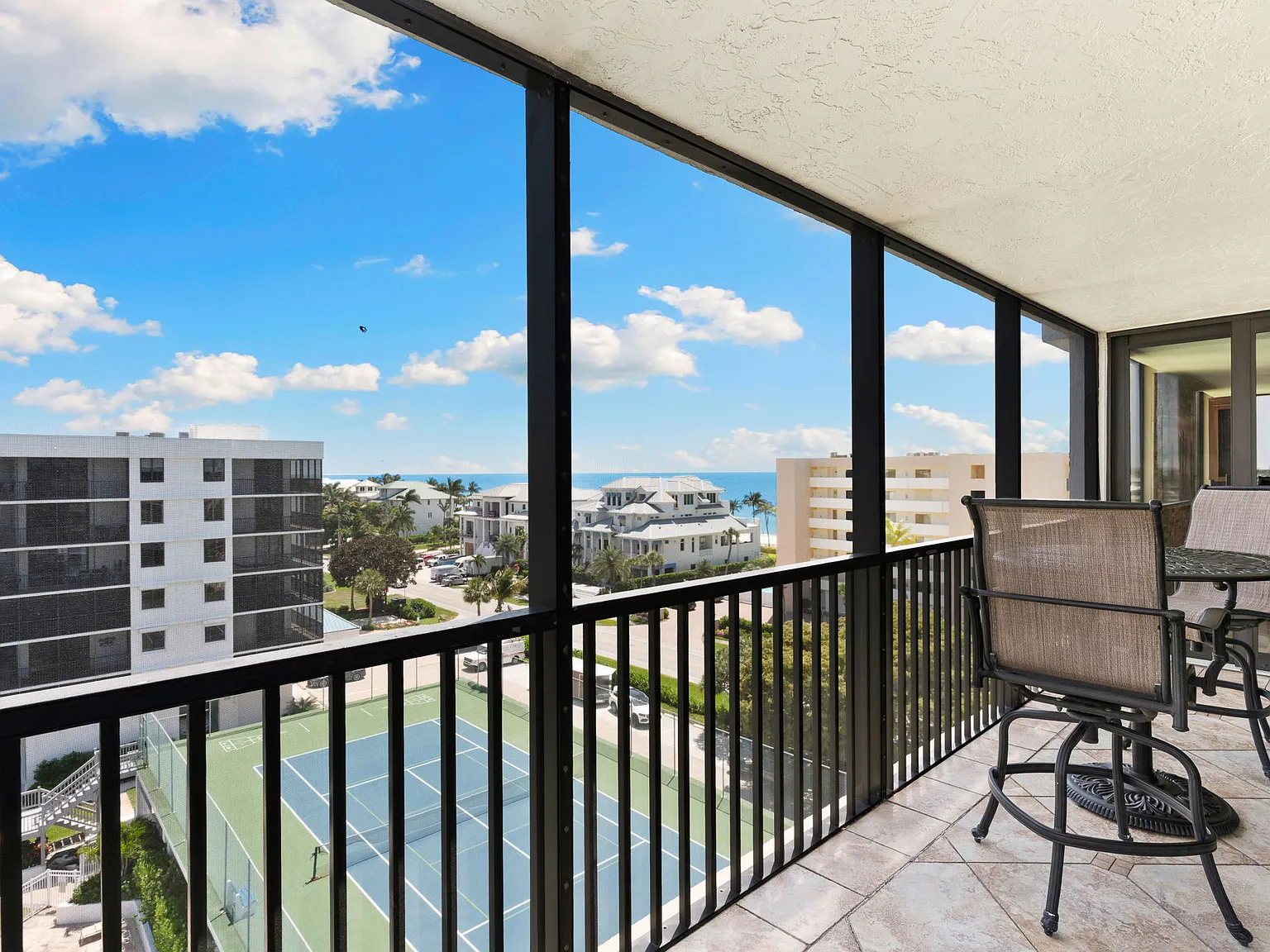 2 bed, 1329 sqft, $7,000 — Photo 3