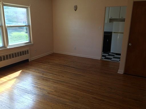 2nd image of 6116 Carvel Ave APT B3