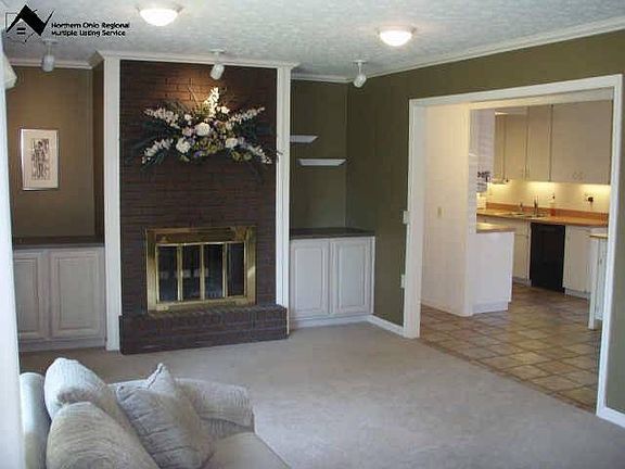 5th image of 15239 Forest Park Dr