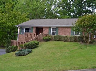 105 Candlewood Rd, Danville, VA 24541