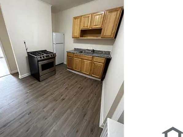 140 School St, Yonkers, NY 10701