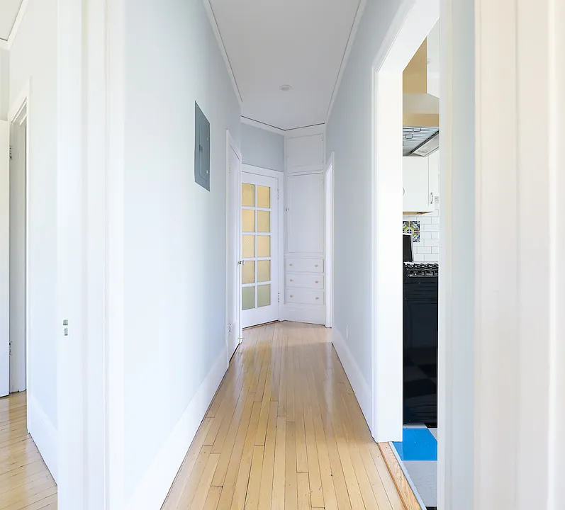 hallway looking towards the apartment entrance