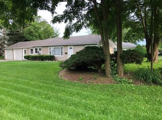 1222 McDonald Ave, Aurora, IL 60506