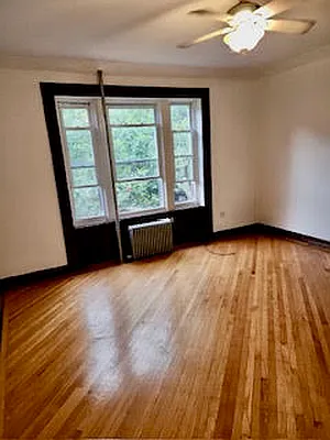 Rented by R New York | media 9