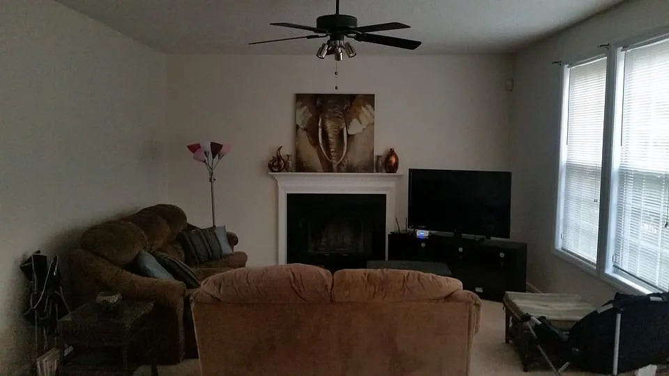 4 bed, 2.5 bath, 2510 sqft, $585 — Photo 4