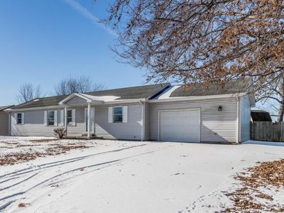 1106 S Pemberton Dr, Marion, IL, 62959