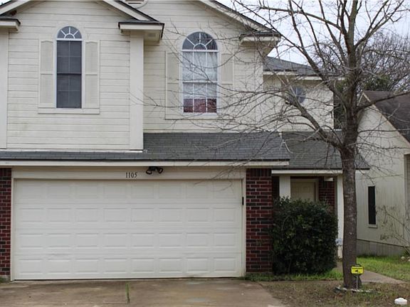 3rd image of 1105 Stephanie Lee Ln