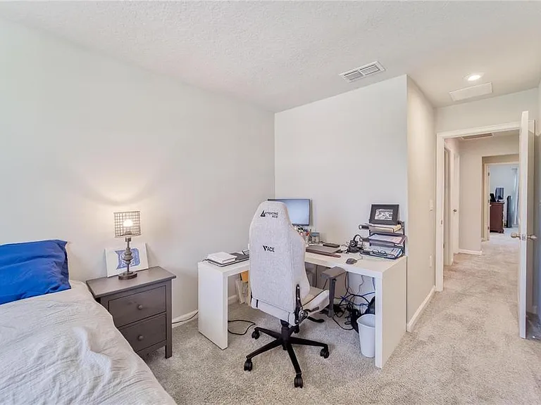 11540 Rolling Green Dr — Photo 31