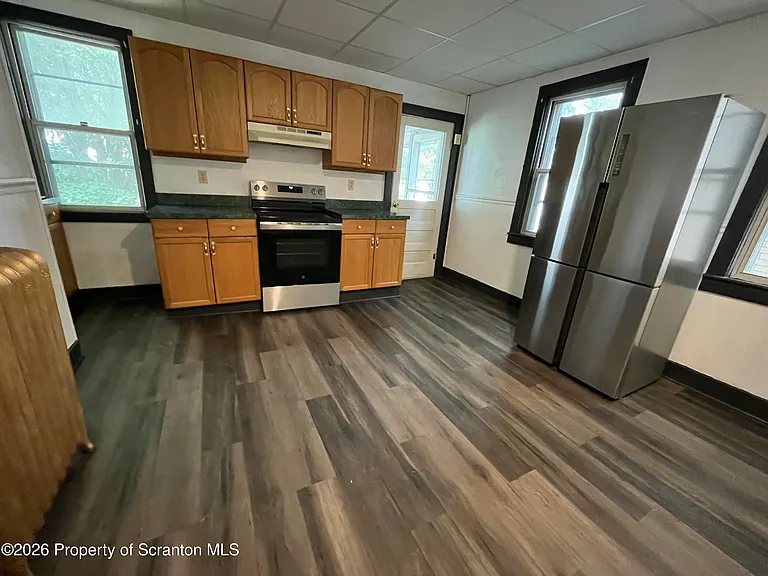 226 Union St #RIGHT — Photo 7