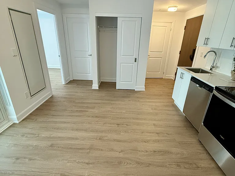 3240 William Coltson Ave #406 — Photo 5
