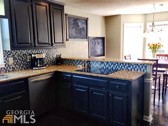 3rd image of 1105 Jennings Dr #3