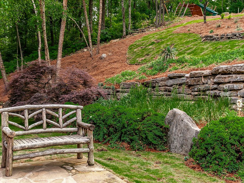 37th image of 1007A Highland Rd
