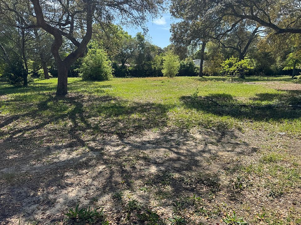2nd image of 98 Skipper Ave #114