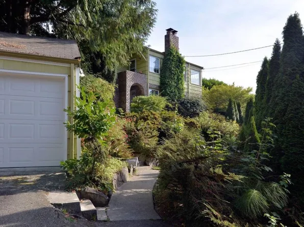 5723 SW Stevens St #A, Seattle, WA 98116