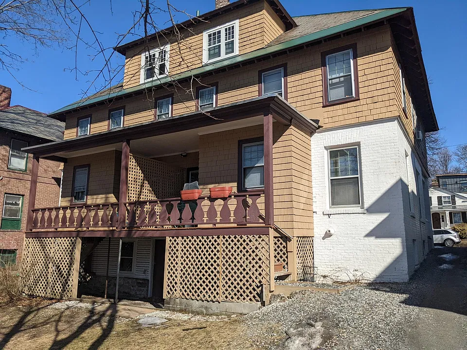 89 S Willard St #89