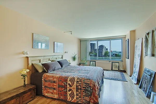 Sold by Corcoran | media 20