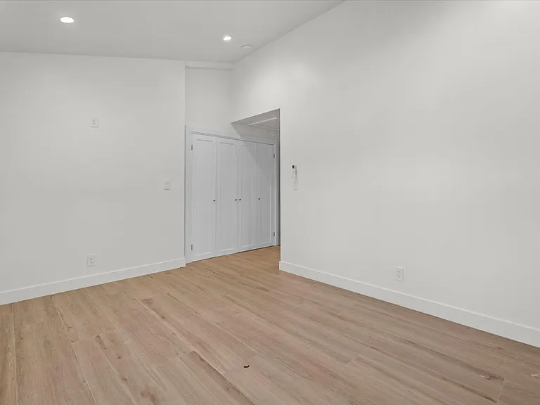 1208 E Maple Ave #A — Photo 14