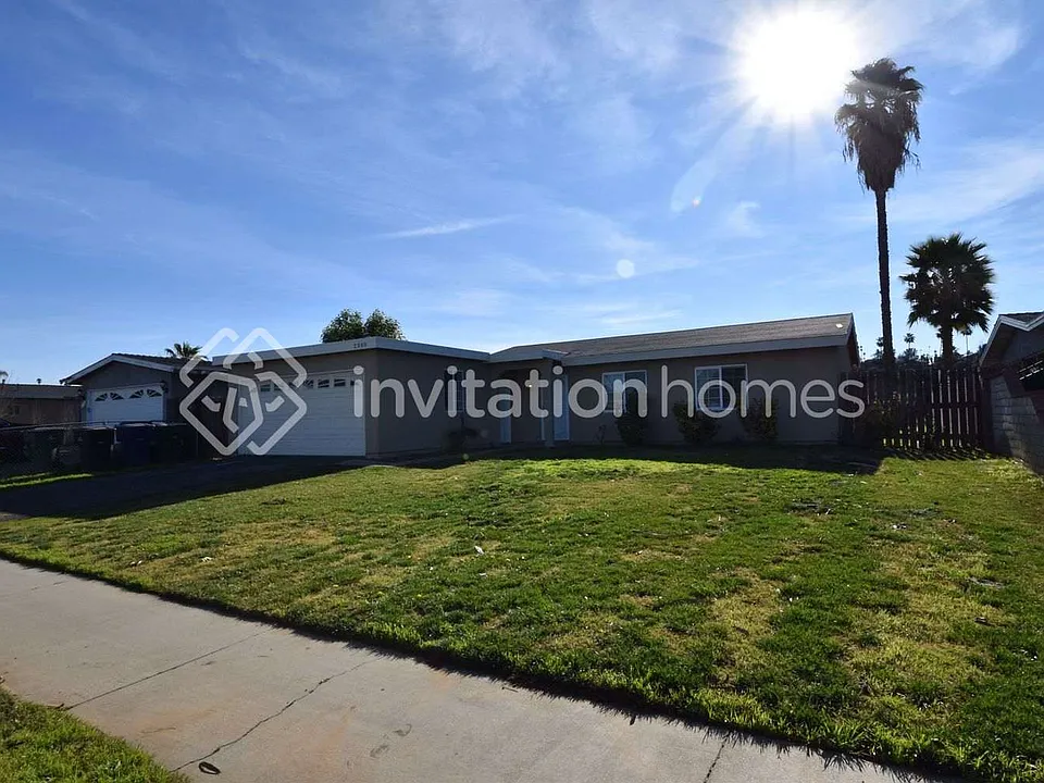 7340 Lydia Ave