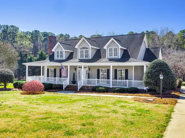 3337 Scarlet Oak Dr, Mebane, NC 27302