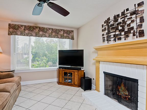 5th image of 11527 Danza Cir