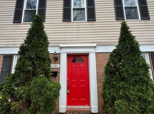 8384 Irongate Way, Manassas, VA 20109