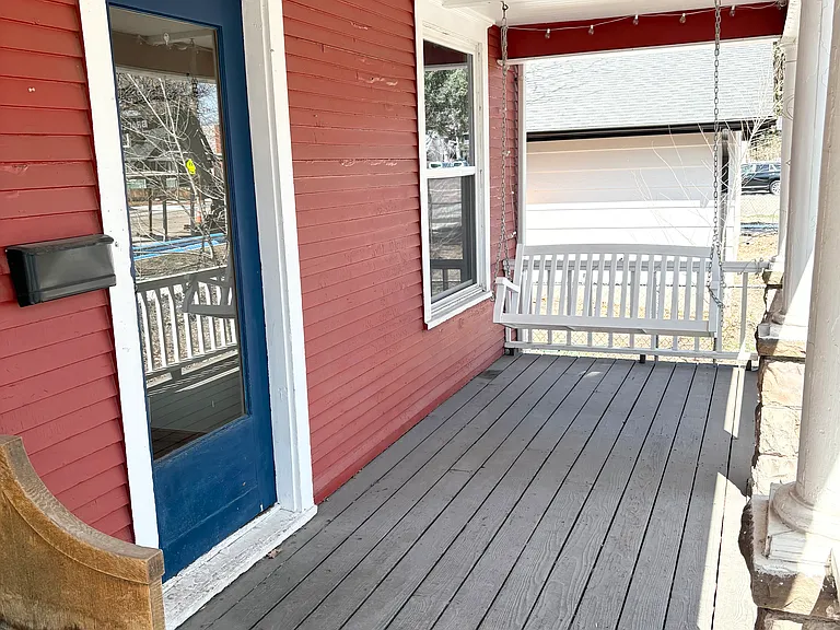 928 N Corona St — Photo 4