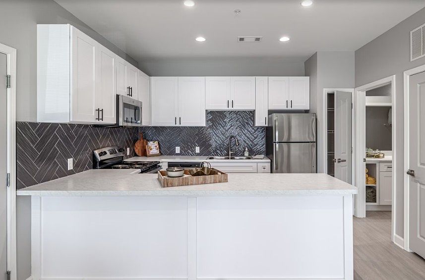 2nd image of 1320 Lewis Ranch Rd #3ef9d22ca